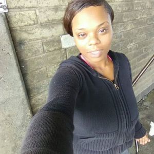 Meet your Posher, Joneisa